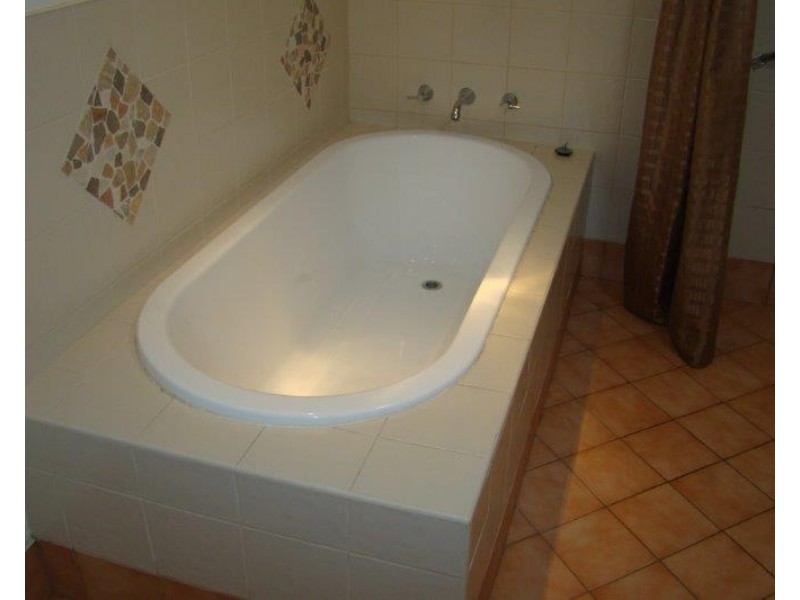 18 Delisle Street, Balingup WA 6253