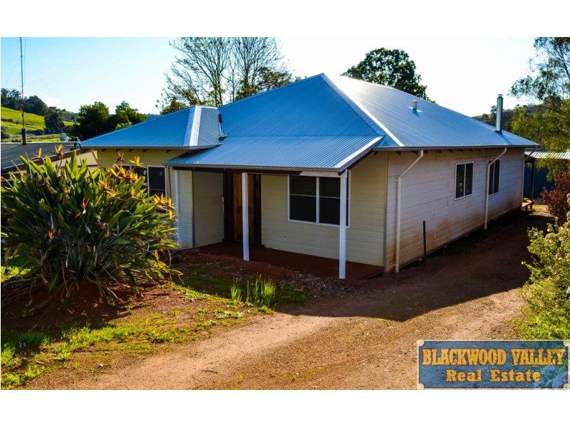 28 Blackwood River Drive, Balingup WA 6253