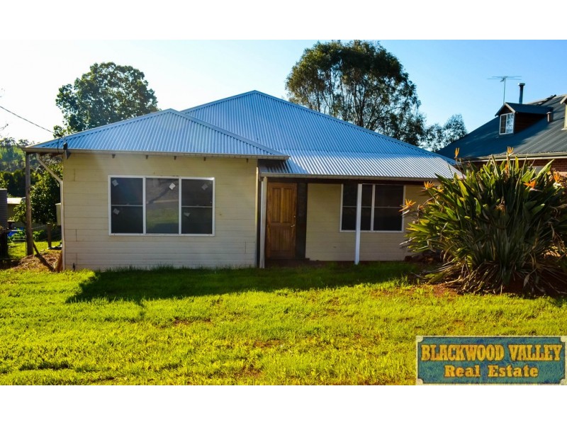 28 Blackwood River Drive, Balingup WA 6253