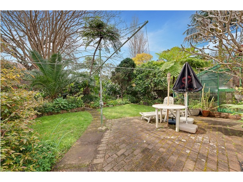 27 Sunnyside Crescent, Castlecrag NSW 2068