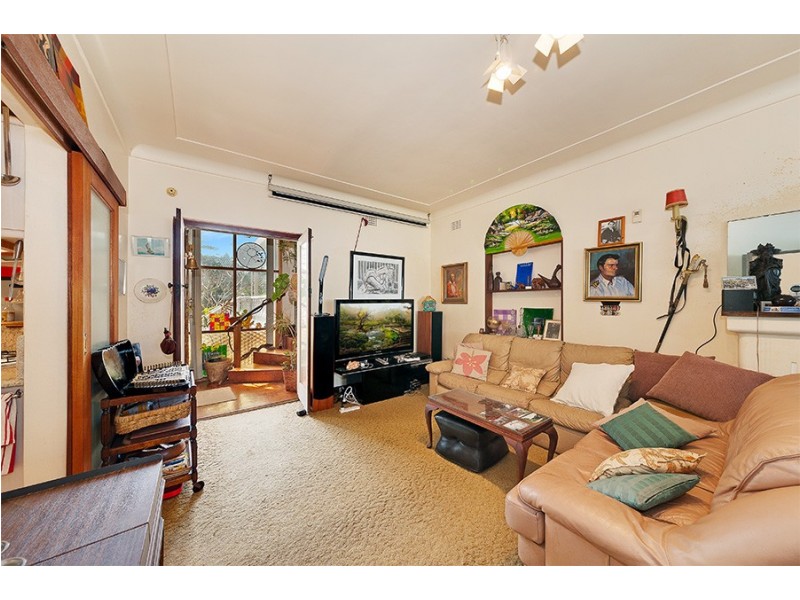 27 Sunnyside Crescent, Castlecrag NSW 2068