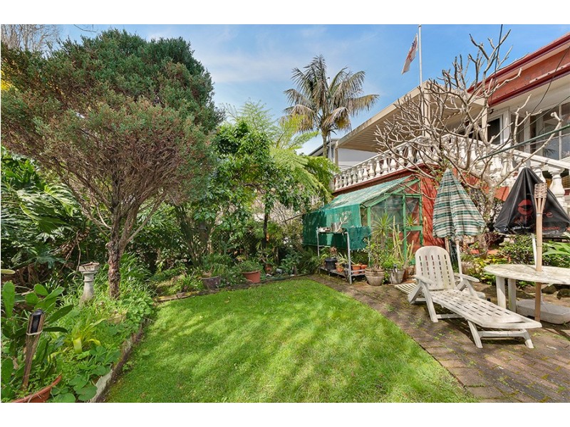 27 Sunnyside Crescent, Castlecrag NSW 2068