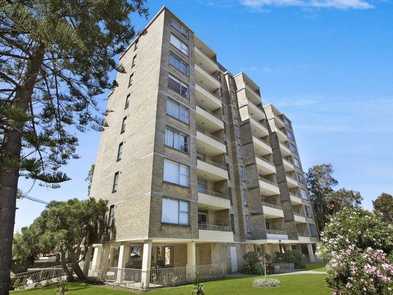 Parking 560 Military Road, Mosman NSW 2088