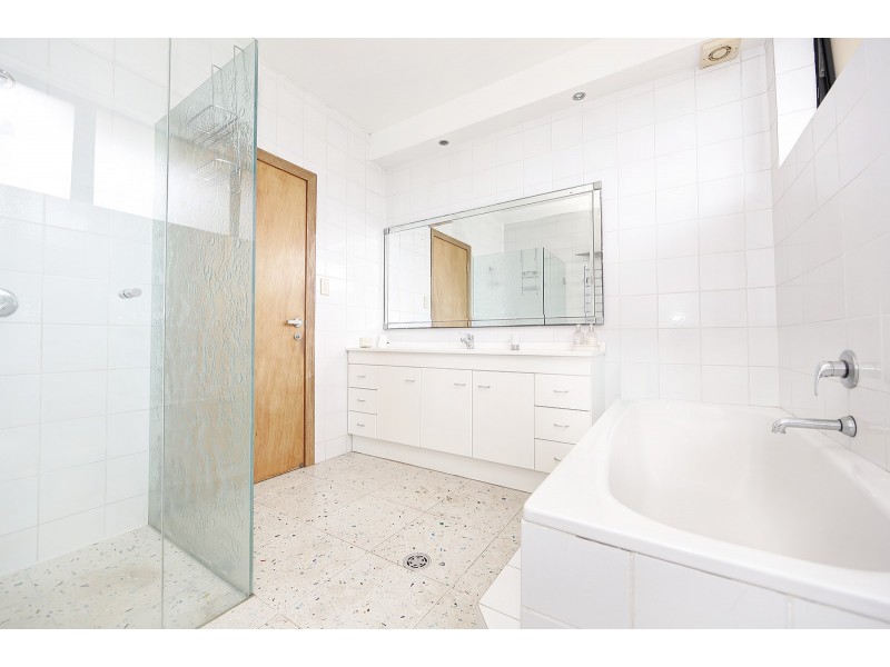1/131 Lower St Georges Crescent, Drummoyne NSW 2047