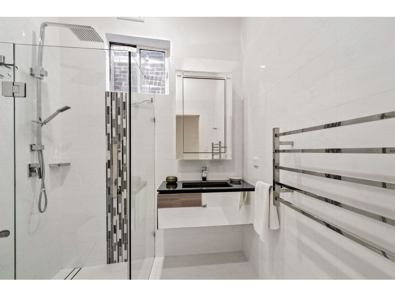 1/517 Military Road (cnr Gurrigal Street), Mosman NSW 2088