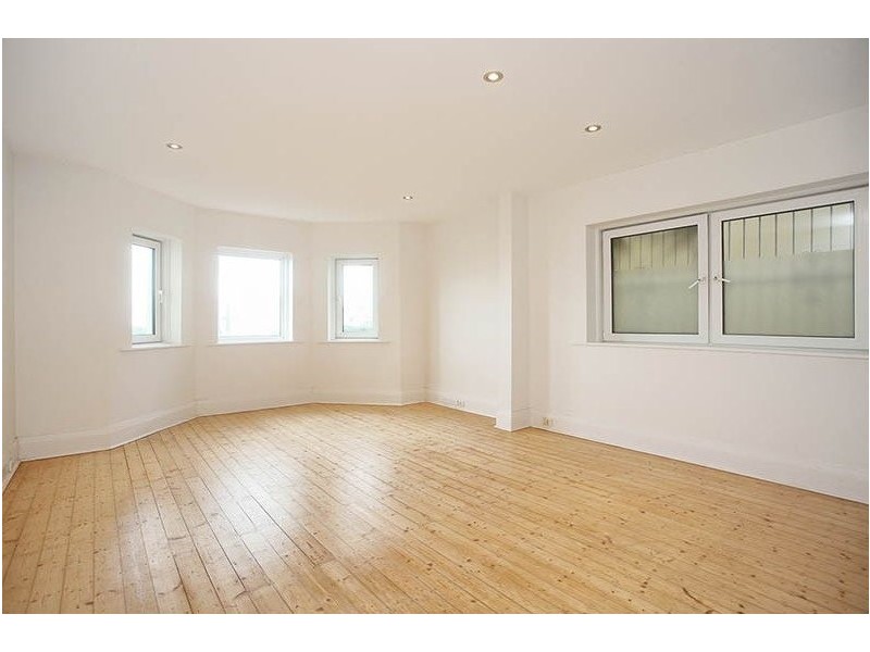 2/272 Campbell Pde, Bondi Beach NSW 2026