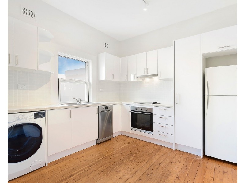 11/272 Campbell Parade, Bondi Beach NSW 2026