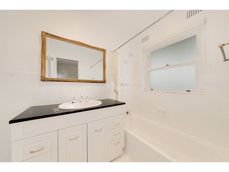 18/14 Clifford Street, Mosman NSW 2088