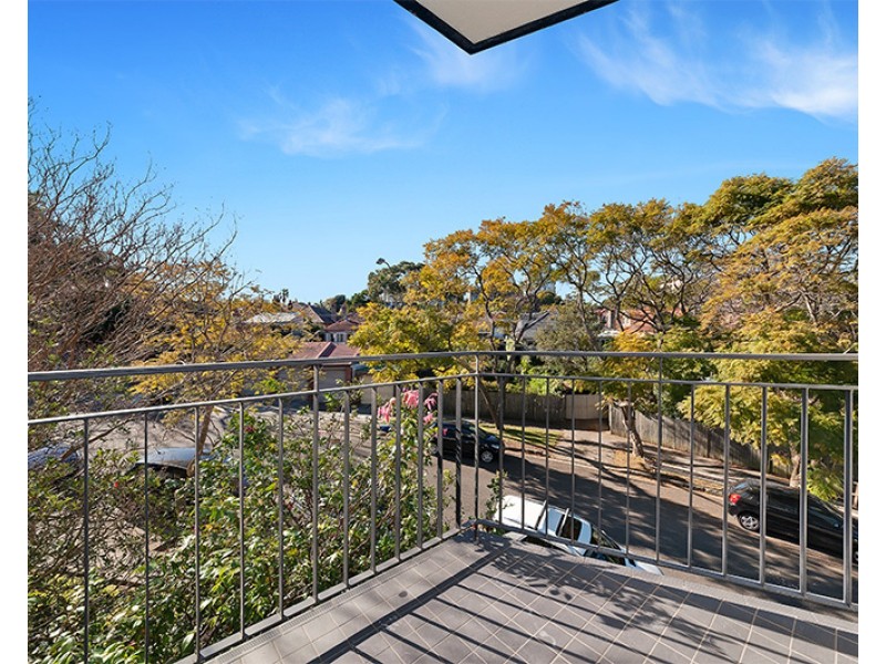 2/86 Bent Street, Neutral Bay NSW 2089