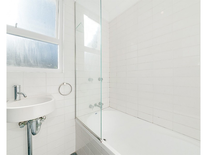 2/86 Bent Street, Neutral Bay NSW 2089