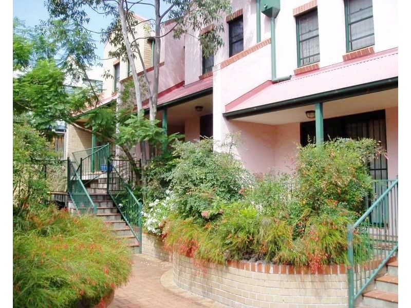 8/2-6 Darley Road, Leichhardt NSW 2040