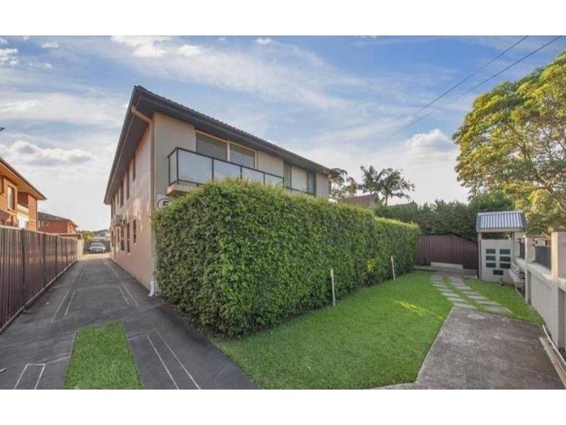 1/57 Sproule Street, Lakemba NSW 2195