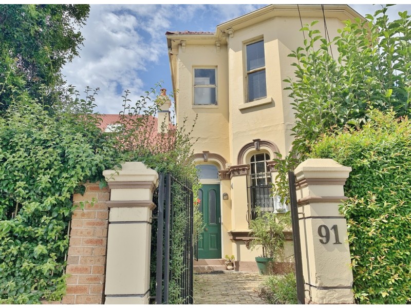 2/91 Crystal Street, Petersham NSW 2049