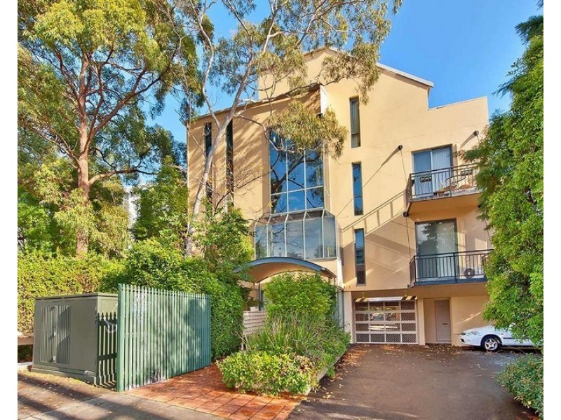 18/8 Cavill Avenue, Ashfield NSW 2131