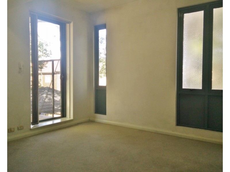 18/8 Cavill Avenue, Ashfield NSW 2131