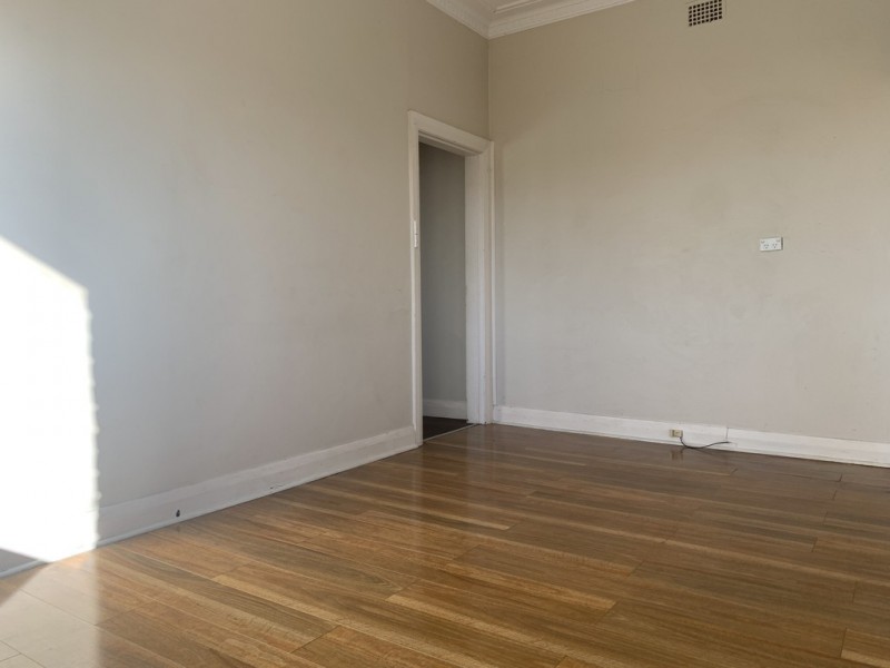 1/16 Crystal St, Petersham NSW 2049