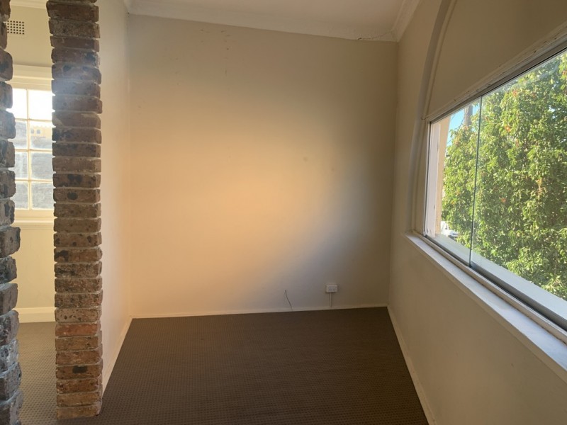 1/16 Crystal St, Petersham NSW 2049