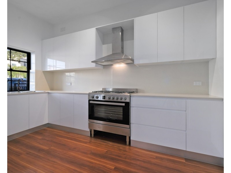 182 Young Street, Annandale NSW 2038