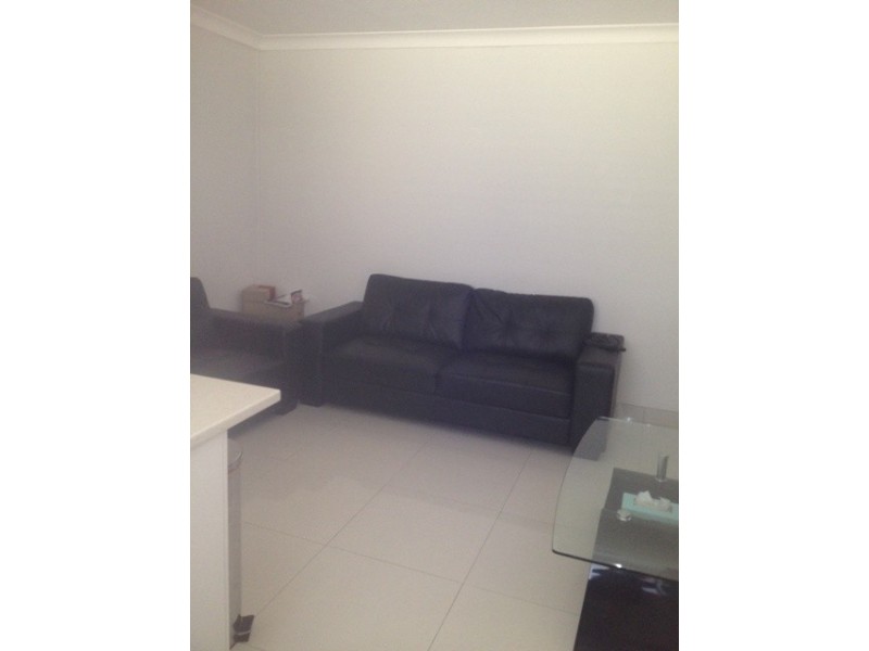 8/120 Harrow Road, Auburn NSW 2144