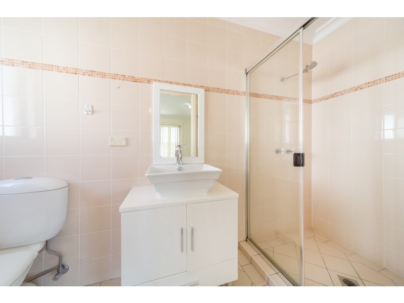 4 Macauley Ave, Bankstown NSW 2200