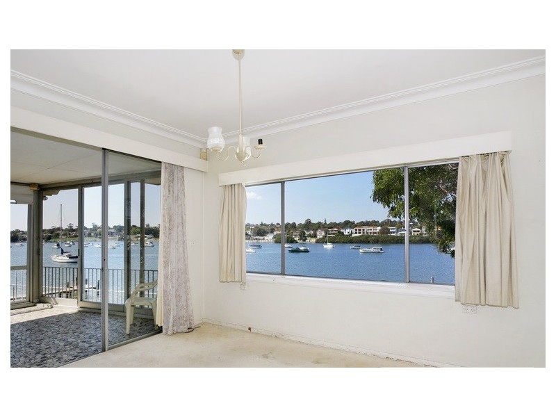 33 Burns Crescent, Chiswick NSW 2046
