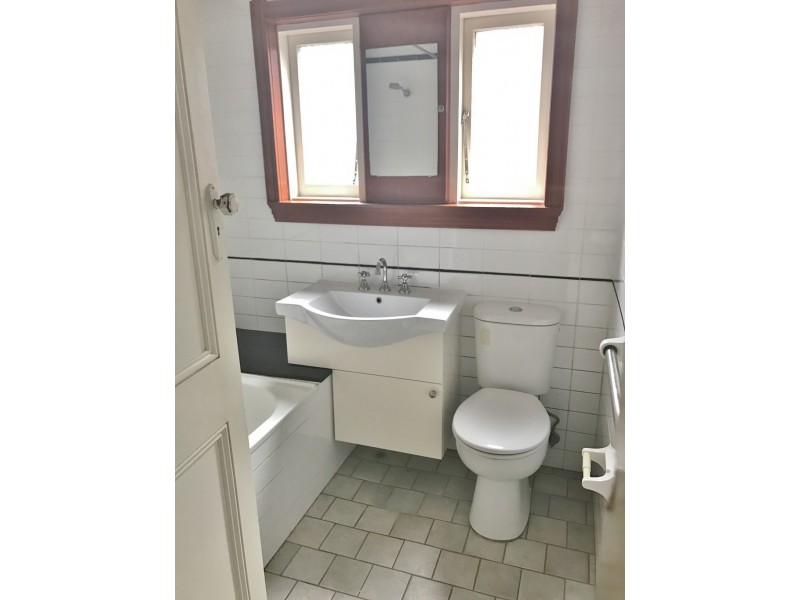 4/5 Sadlier Crescent, Petersham NSW 2049