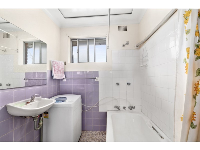 3/6 Holland Place, Lakemba NSW 2195