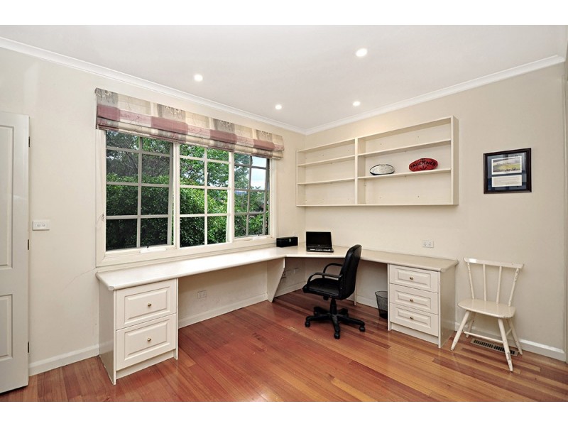 56 Ireland Avenue, Wantirna South VIC 3152