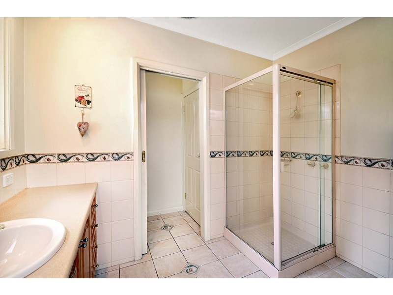 56 Ireland Avenue, Wantirna South VIC 3152