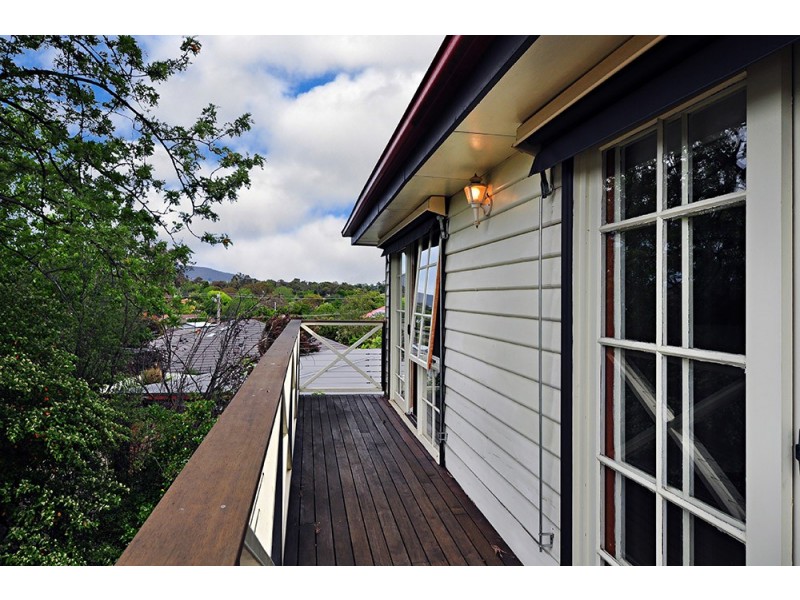 56 Ireland Avenue, Wantirna South VIC 3152