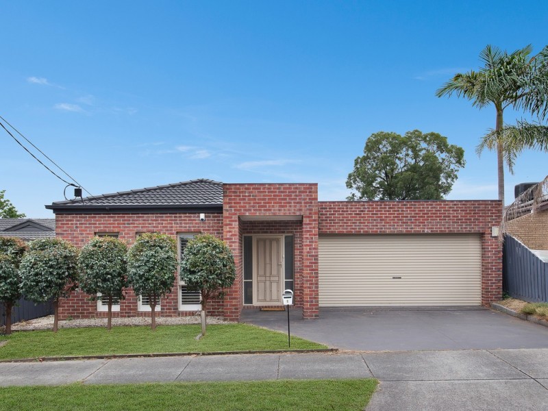 1 Sullivan Court, Wantirna VIC 3152