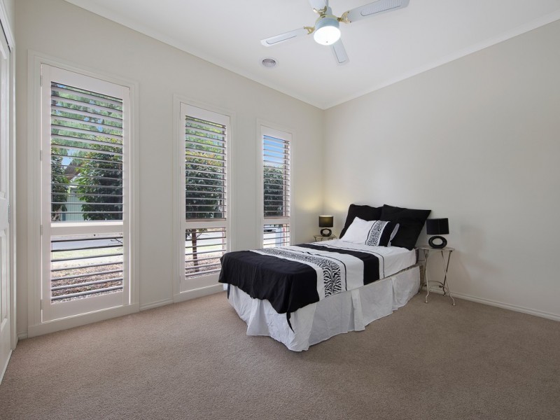 1 Sullivan Court, Wantirna VIC 3152