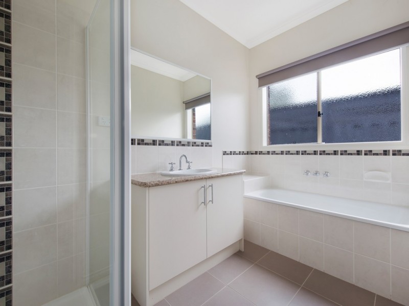 1 Sullivan Court, Wantirna VIC 3152