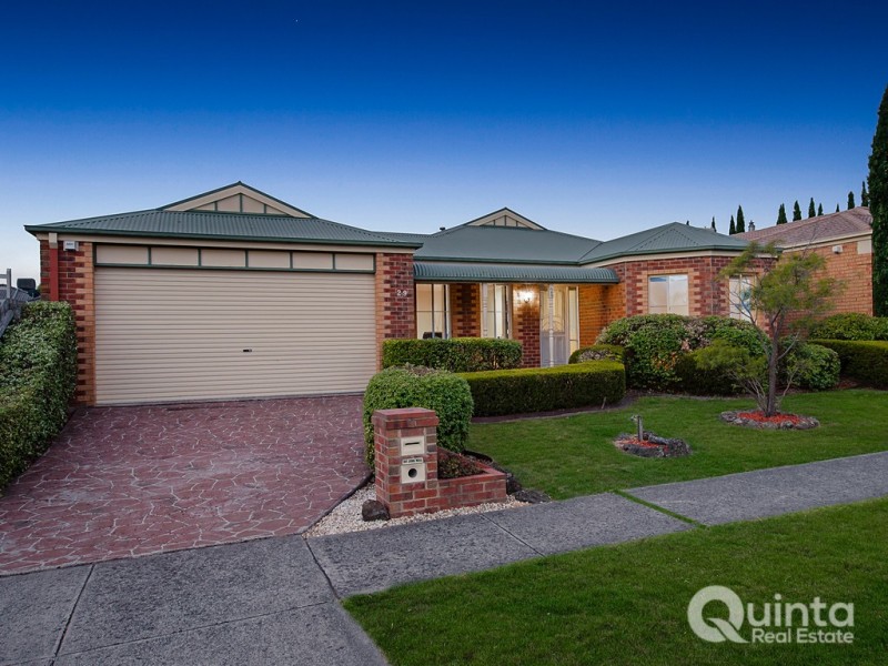 29 Sunny Vale Drive, Langwarrin VIC 3910