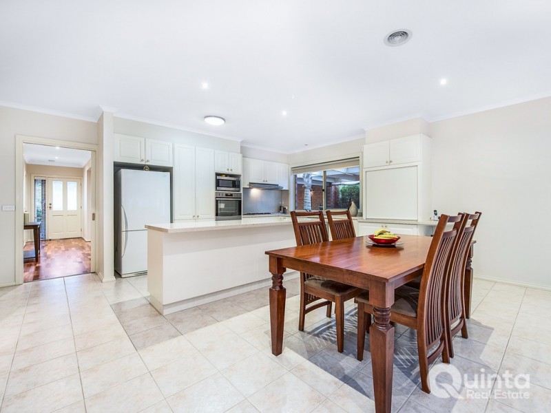 29 Sunny Vale Drive, Langwarrin VIC 3910
