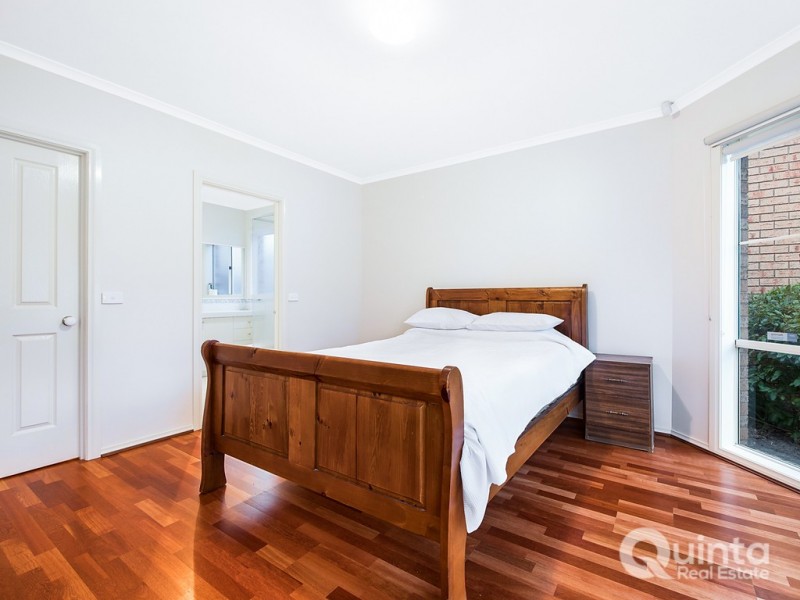 29 Sunny Vale Drive, Langwarrin VIC 3910