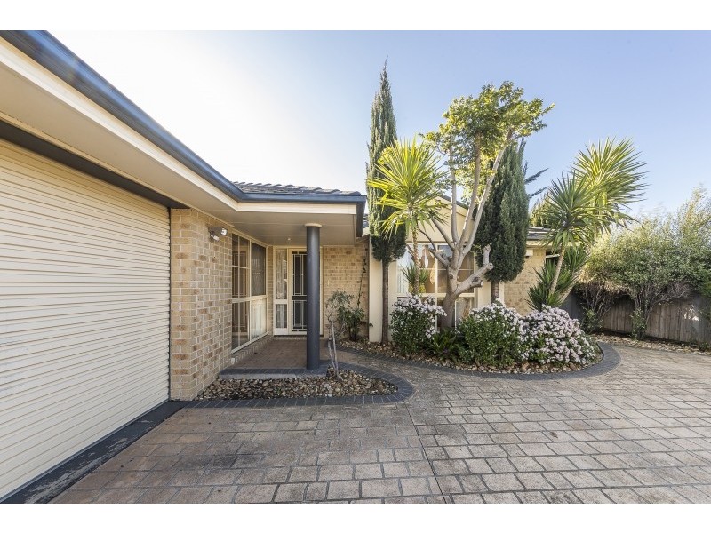 110B Golf Links Rd, Berwick VIC 3806