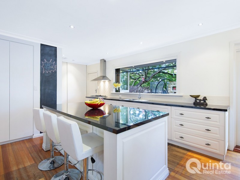 11 Anthony Court, Burwood East VIC 3151