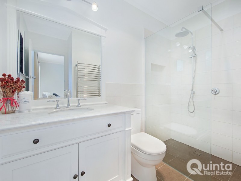 11 Anthony Court, Burwood East VIC 3151