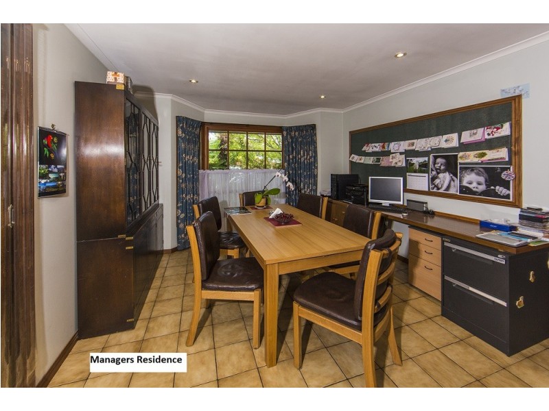 6 Hillside Avenue South, Eildon VIC 3713