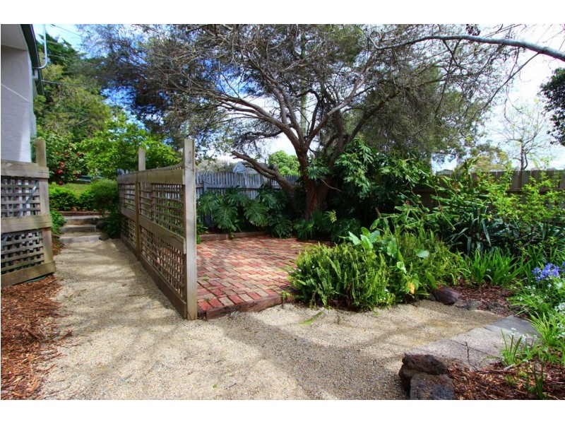 58 Francis Crescent, Ferntree Gully VIC 3156