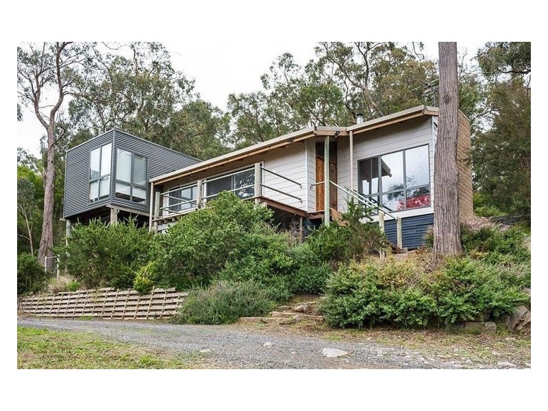 16 Mary Street, Upwey VIC 3158