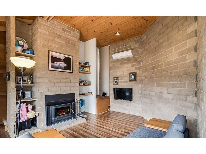 16 Mary Street, Upwey VIC 3158