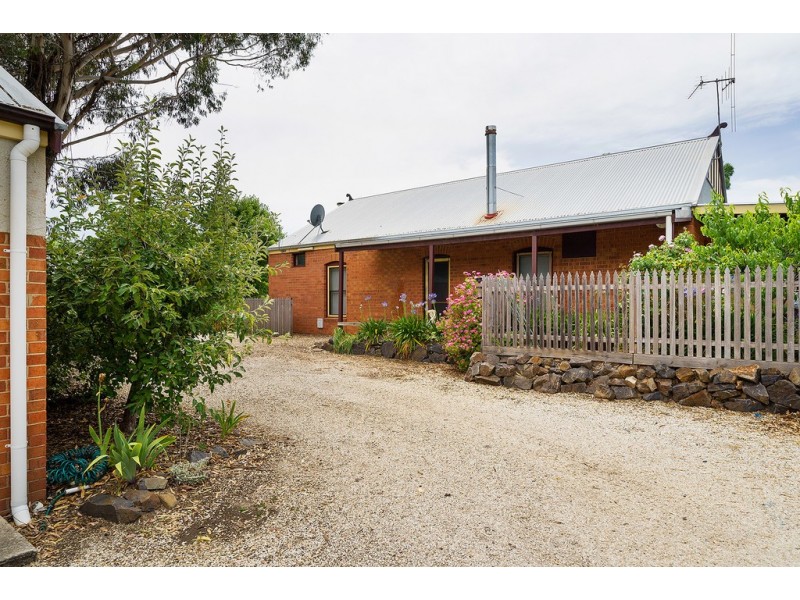 35 Reef Street, Maldon VIC 3463