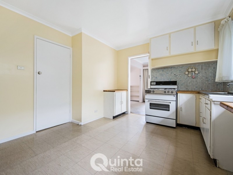 55 Hilltop Crescent, Burwood East VIC 3151