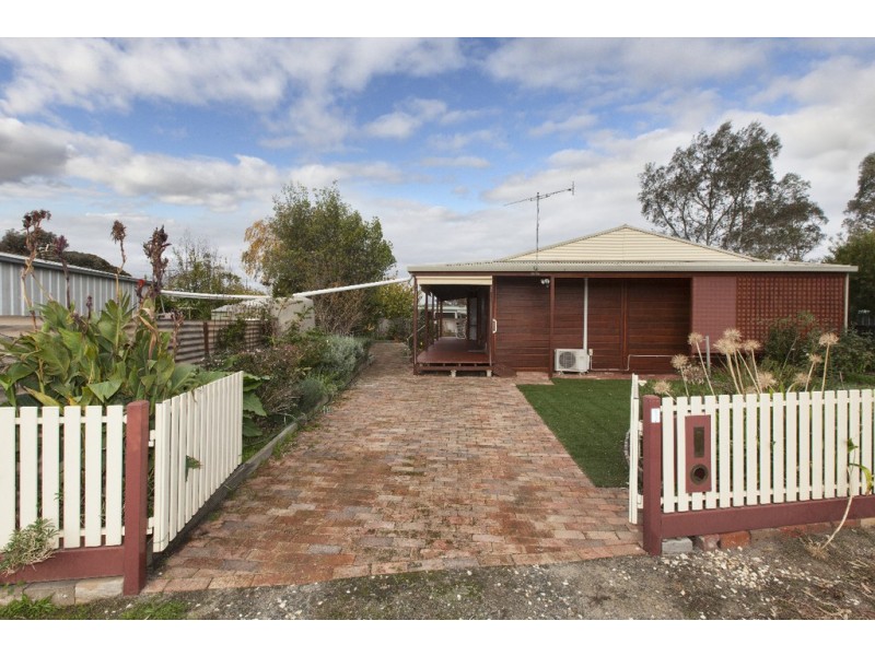 1 Young Street, Ararat VIC 3377