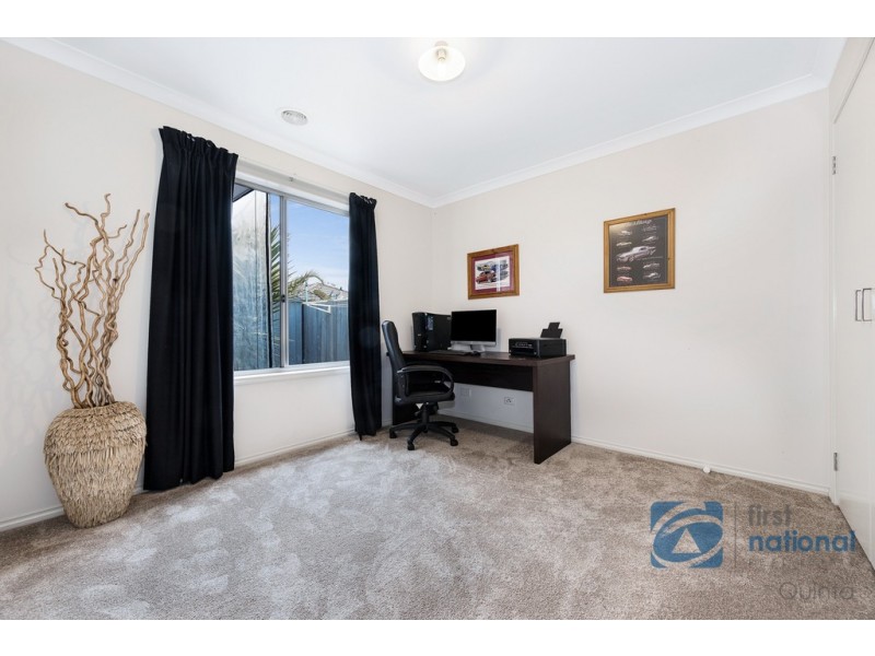 11 Breakwater Drive, Doreen VIC 3754