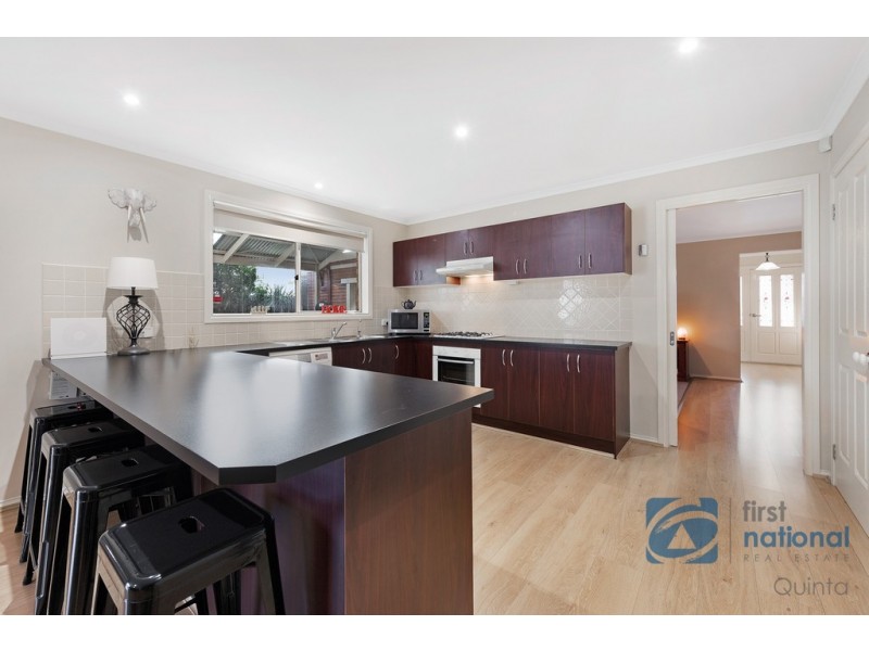 80 Pepperbush Circuit, Cranbourne VIC 3977