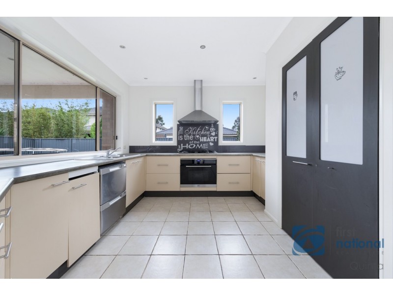 10 Teeside Way, Keysborough VIC 3173