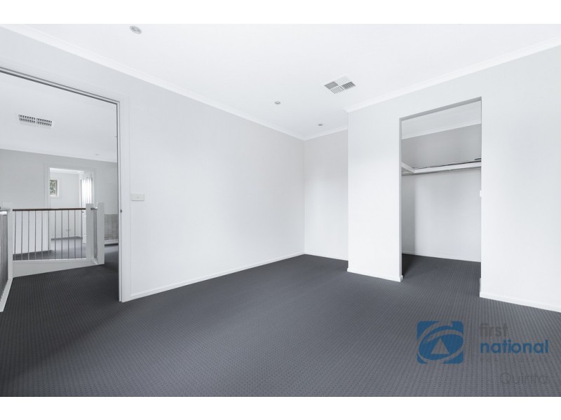 10 Teeside Way, Keysborough VIC 3173
